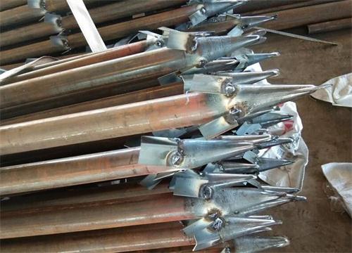 宝塔管棚钢花管